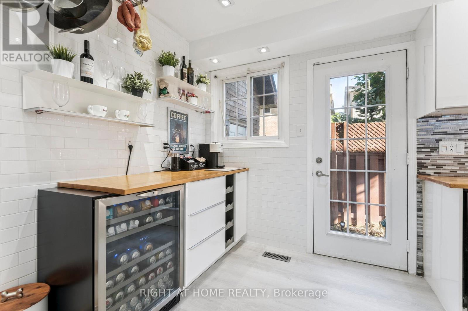 Property at 4 OXHORN ROAD image 3