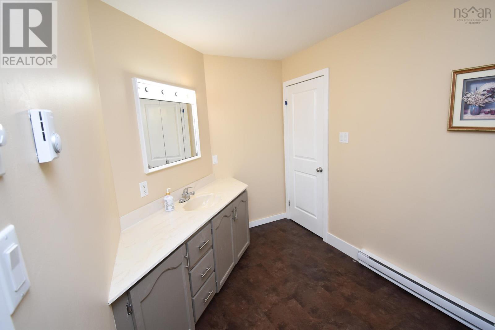 33 Mount Pleasant Boulevard, Truro, Nova Scotia  B2N 3N6 - Photo 15 - 202517277
