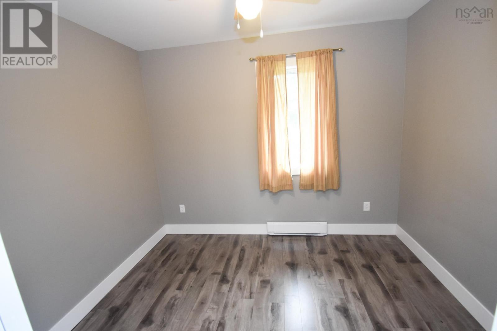 33 Mount Pleasant Boulevard, Truro, Nova Scotia  B2N 3N6 - Photo 17 - 202517277