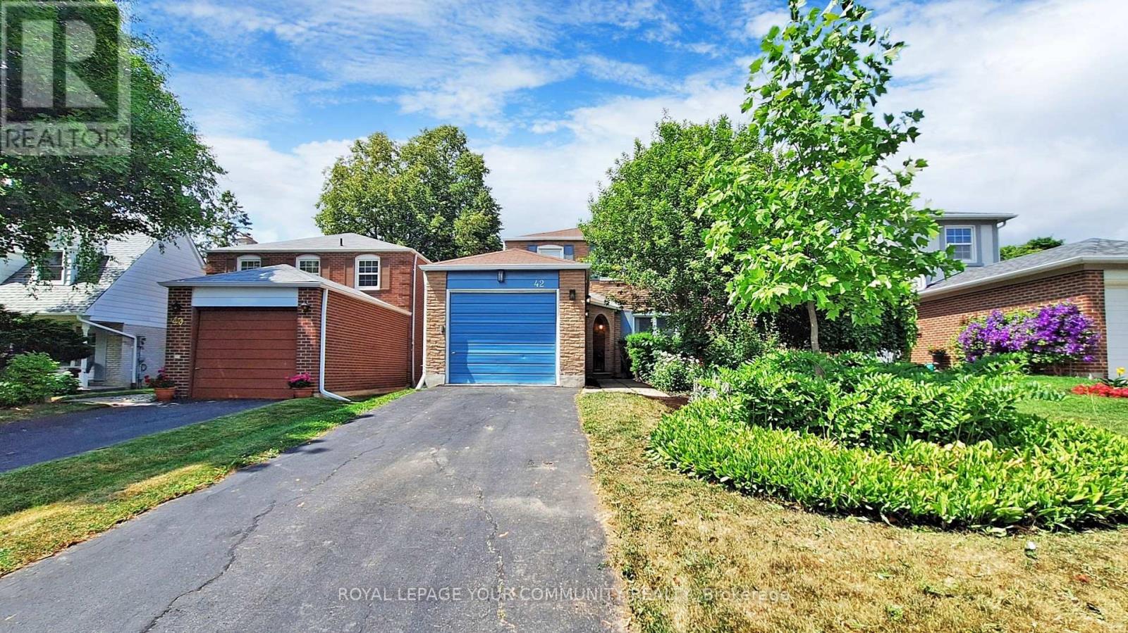 Property at 42 HOLSWORTHY CRESCENT image 4