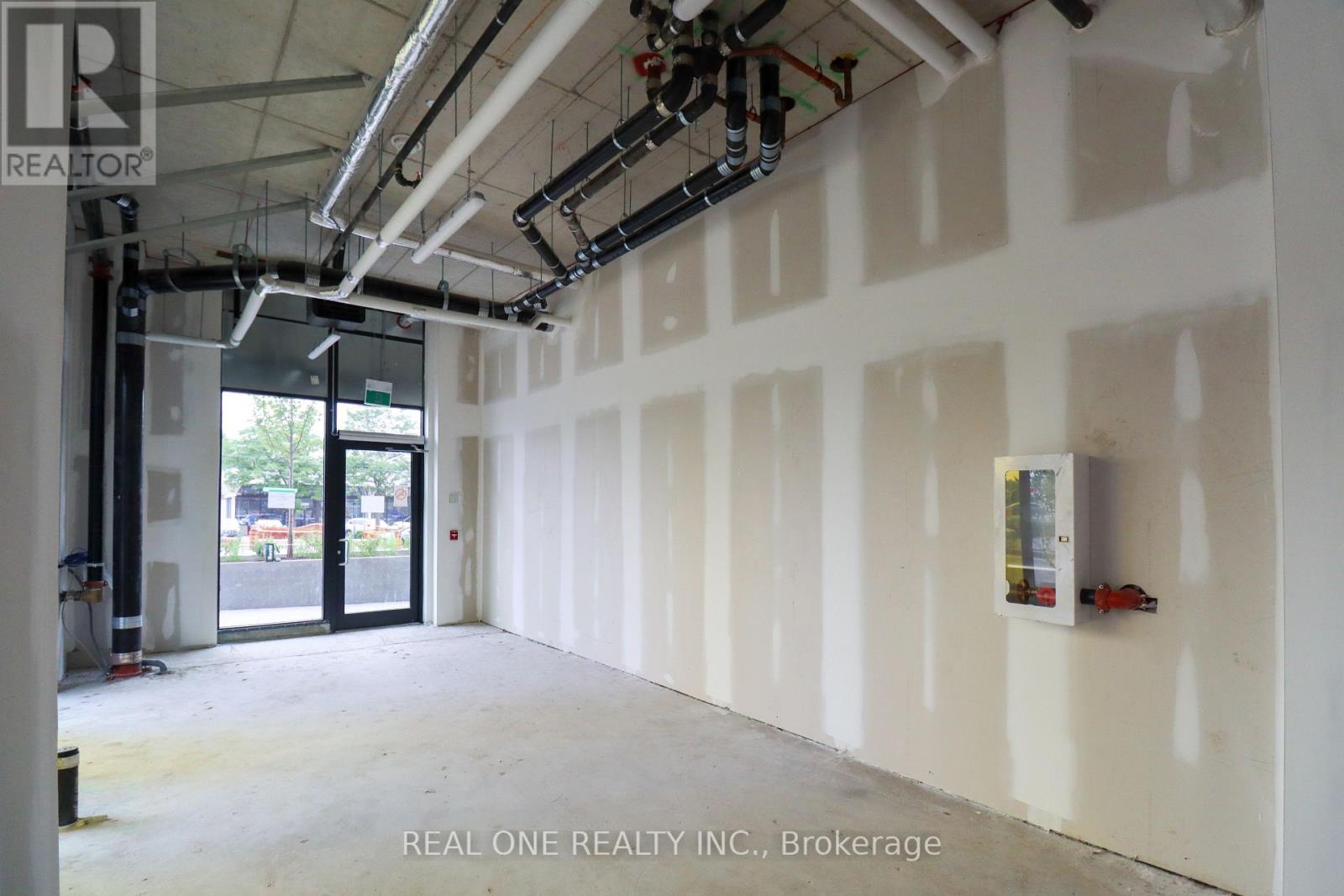 R01 - 3431 Sheppard Avenue E, Toronto, Ontario  M1T 3K5 - Photo 6 - E12278107