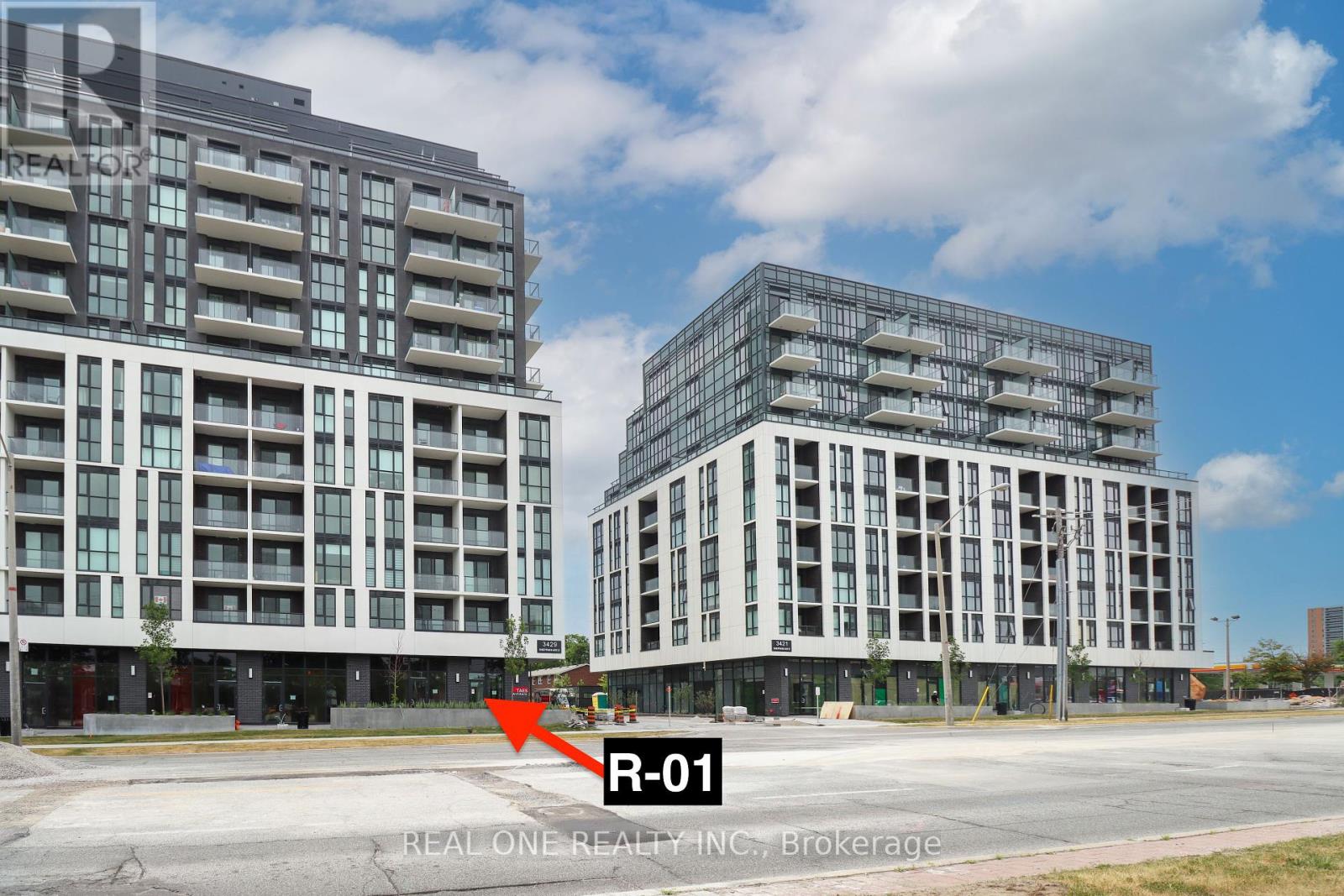 R01 - 3431 SHEPPARD AVENUE E, Toronto, Ontario