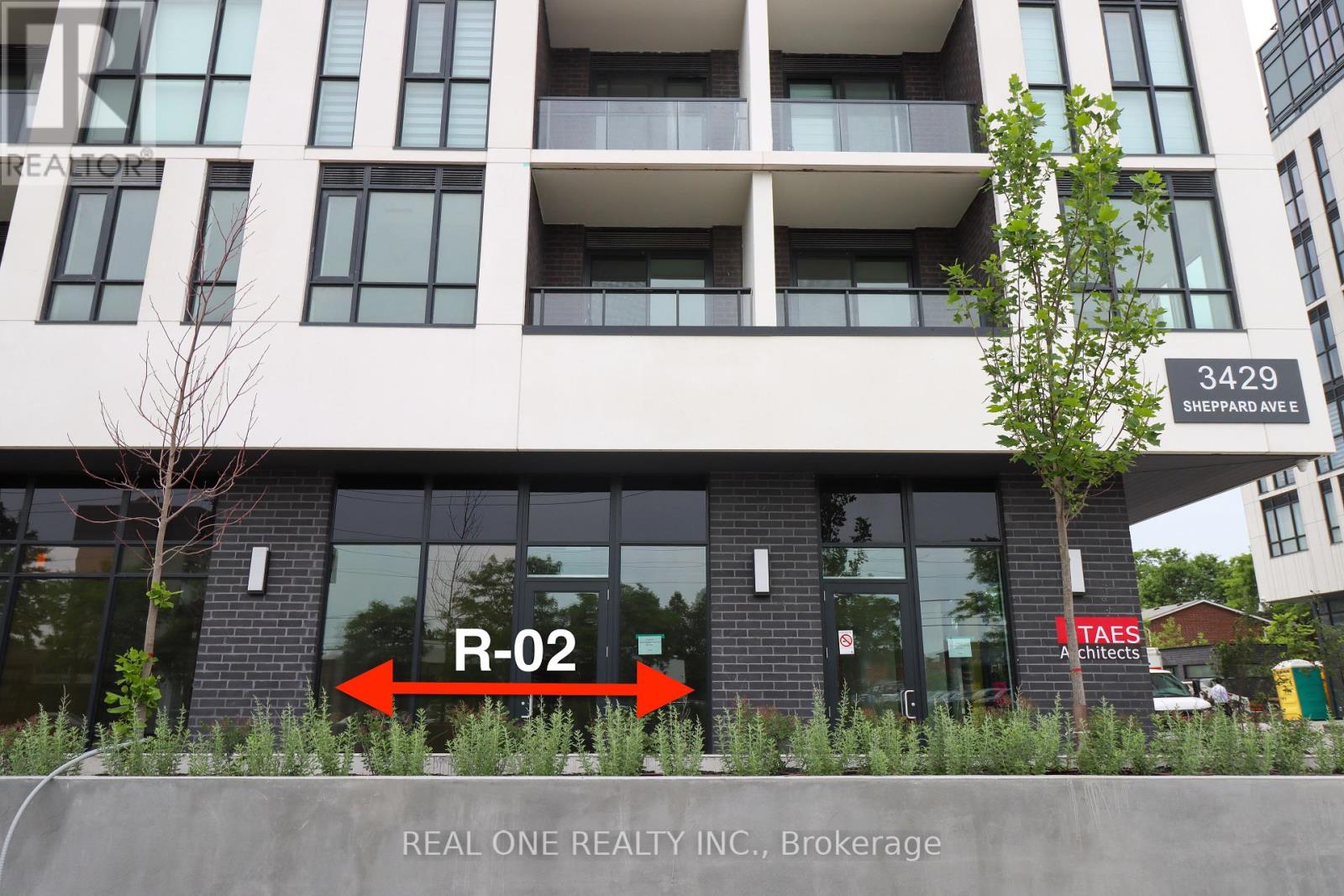 R02 - 3433 Sheppard Avenue E, Toronto, Ontario  M1T 3K5 - Photo 2 - E12278111