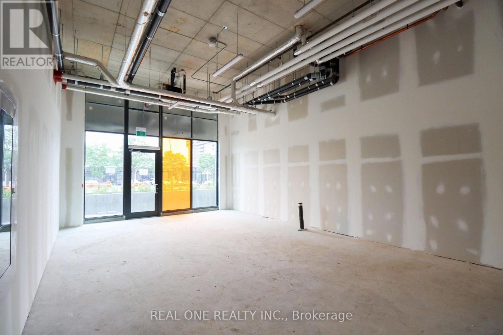 R02 - 3433 Sheppard Avenue E, Toronto, Ontario  M1T 3K5 - Photo 8 - E12278111