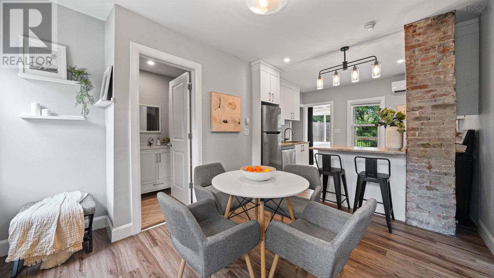 Property at 3347 Agricola Street image 3
