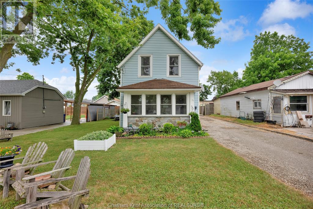 Property at 37 Berry STREET image 2