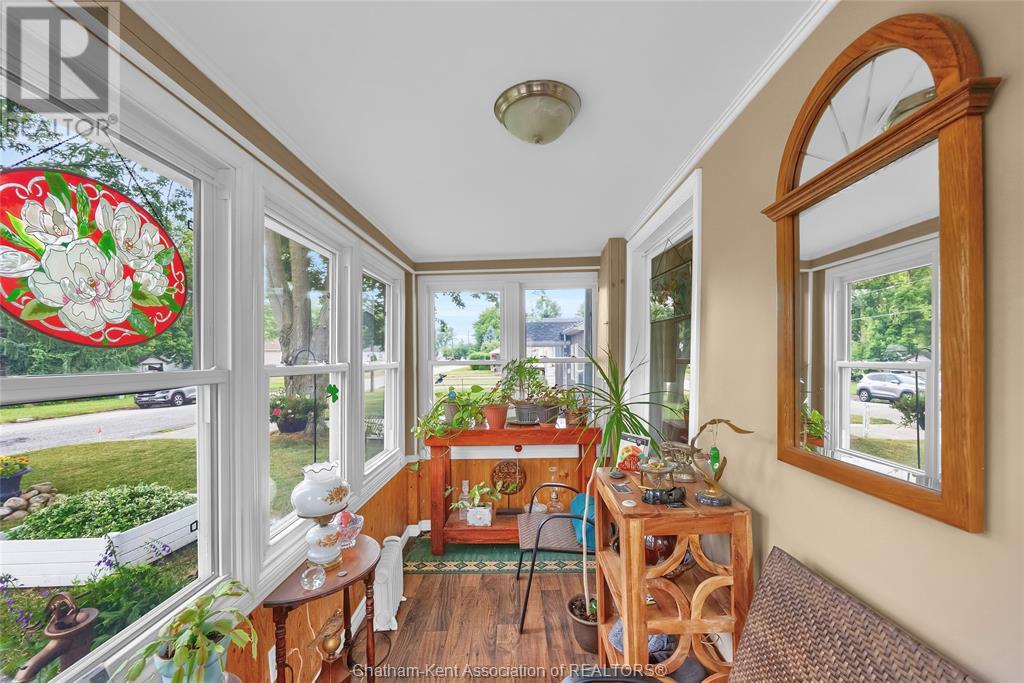 Property at 37 Berry STREET image 4