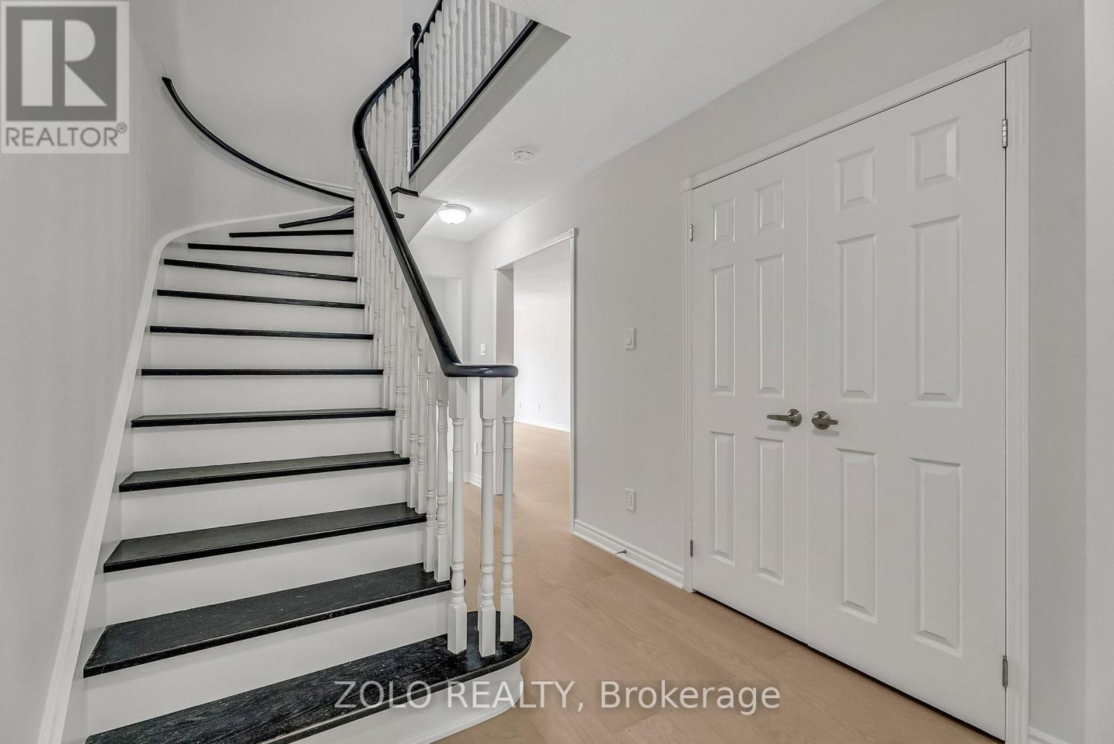 Property at 1091 WILMINGTON DRIVE image 3