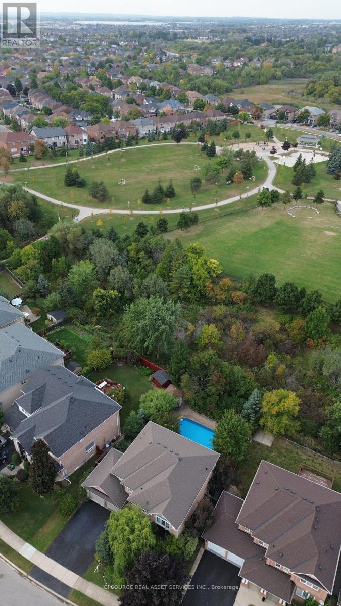40 Maldives Crescent, Brampton, Ontario  L6P 1L3 - Photo 15 - W12278148