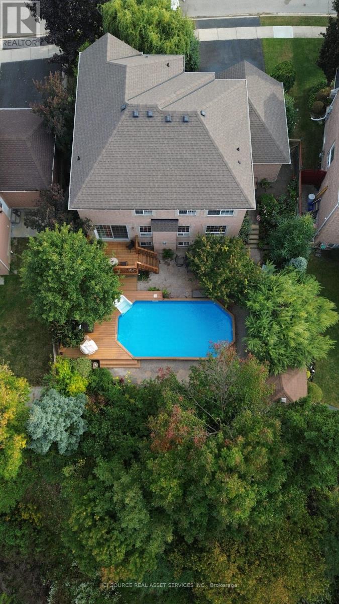 40 Maldives Crescent, Brampton, Ontario  L6P 1L3 - Photo 17 - W12278148