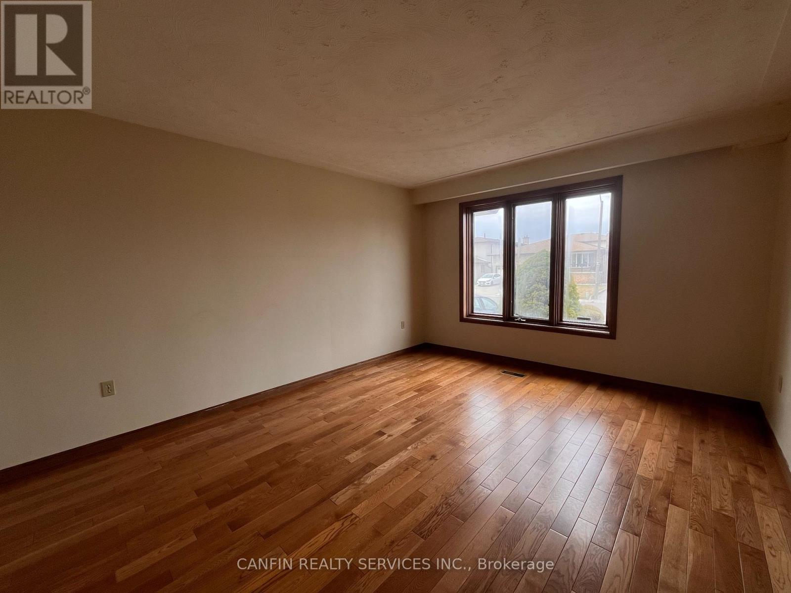 39 Corinthian Drive, Hamilton, Ontario  L8W 1X3 - Photo 29 - X12278127