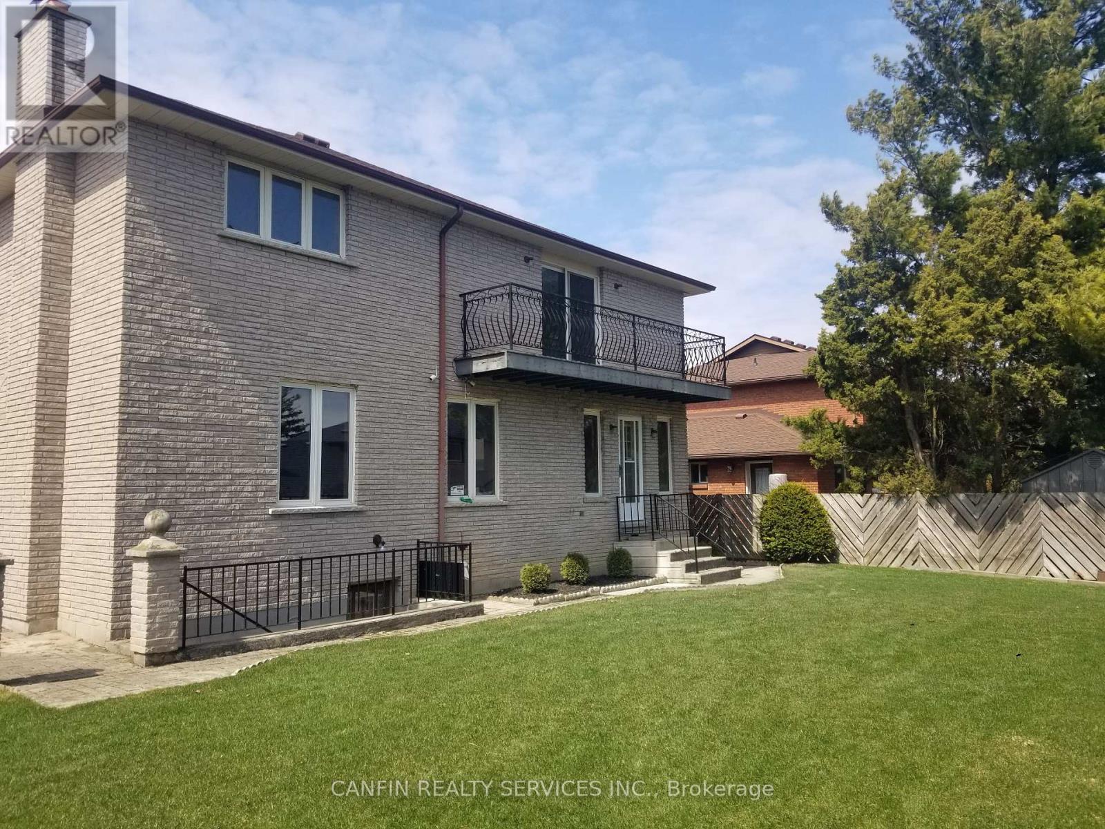 39 Corinthian Drive, Hamilton, Ontario  L8W 1X3 - Photo 6 - X12278127