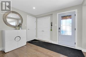 Property at 1107 NORMANDY CRESCENT image 5