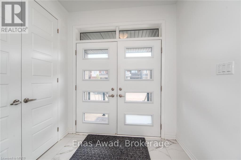 Property at 19 WILLIAM NADOR STREET image 3