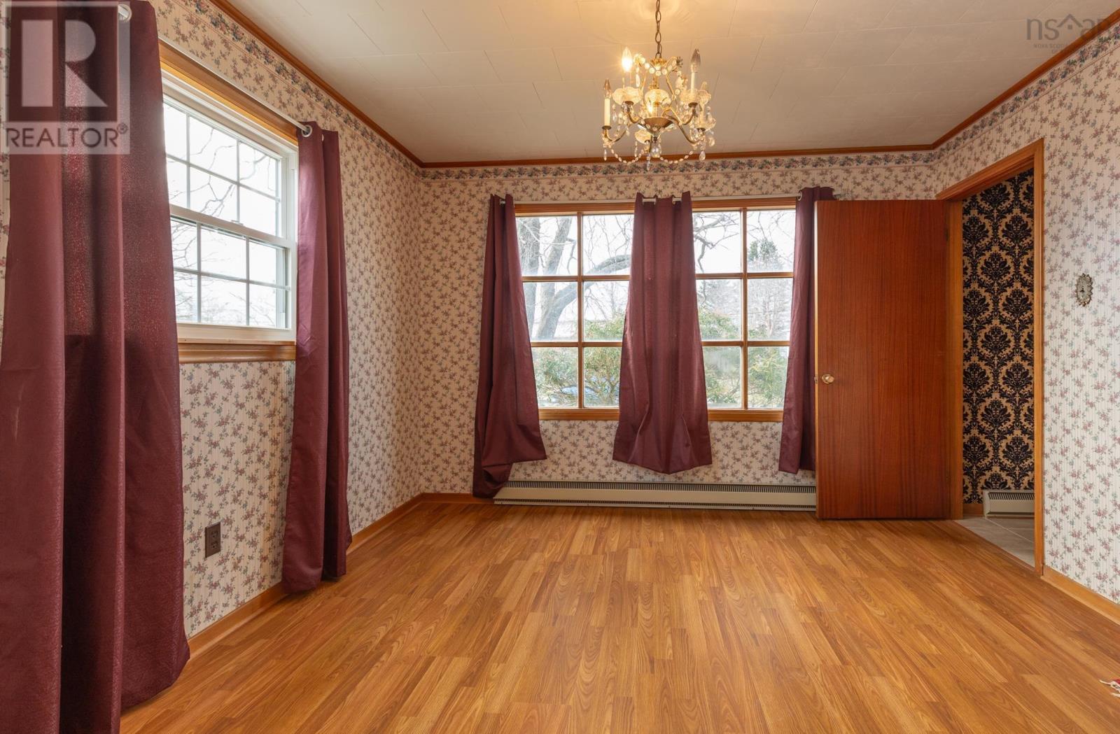 72 Huntington Street, Yarmouth, Nova Scotia  B5A 2S3 - Photo 22 - 202500739