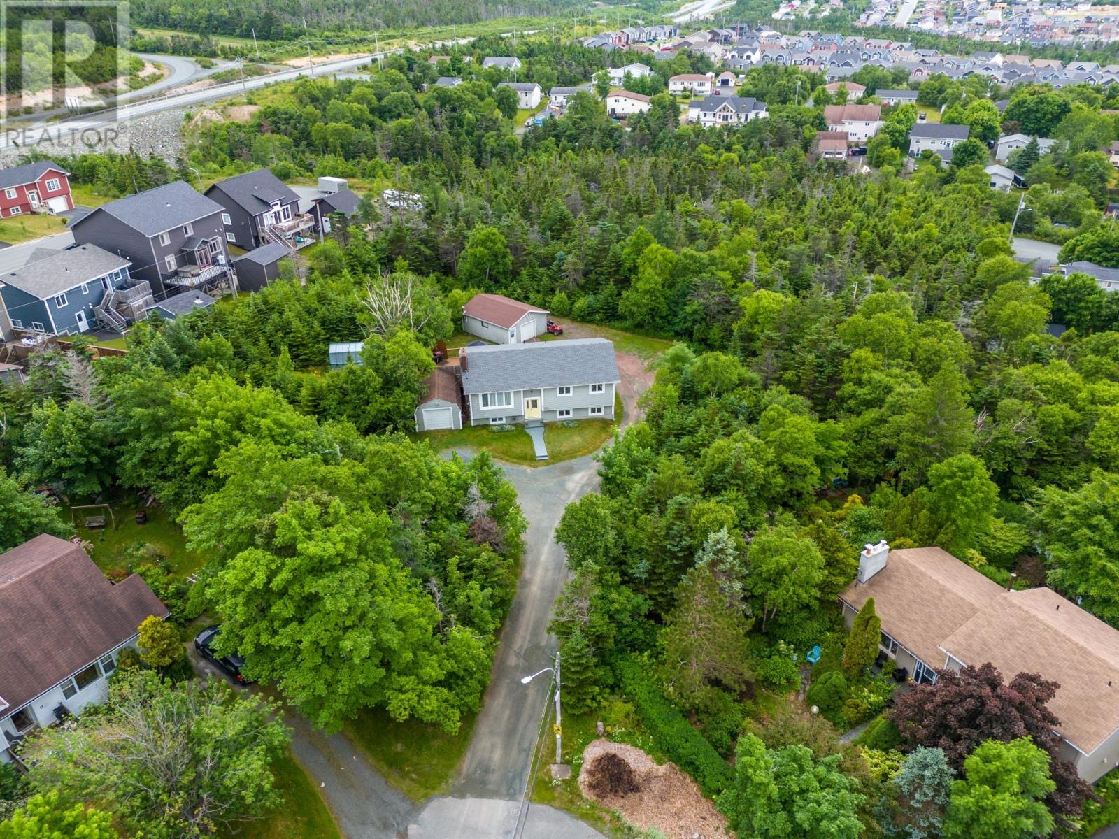 Property at 17 Green Ridge Place image 2
