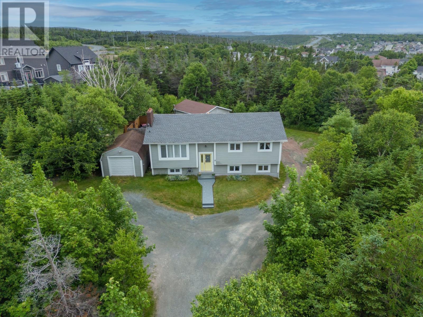 Property at 17 Green Ridge Place image 3