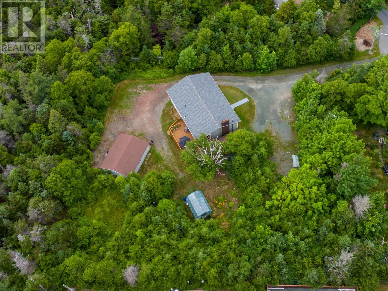 Property at 17 Green Ridge Place image 5