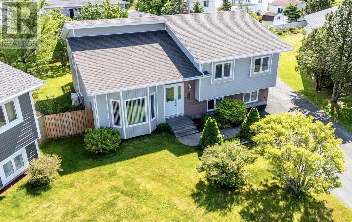 Property at 5 Cardero Place image 2