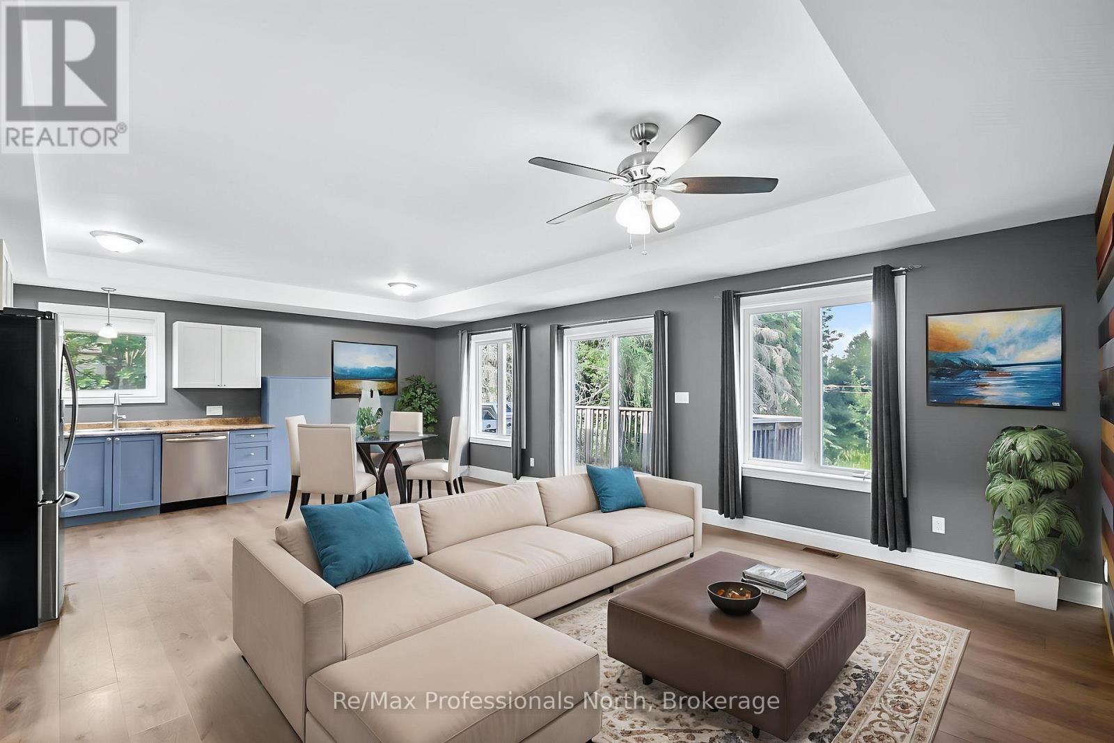 210 Mcpherson Street, Gravenhurst (Muskoka (S)), Ontario  P1P 1R2 - Photo 1 - X12278226