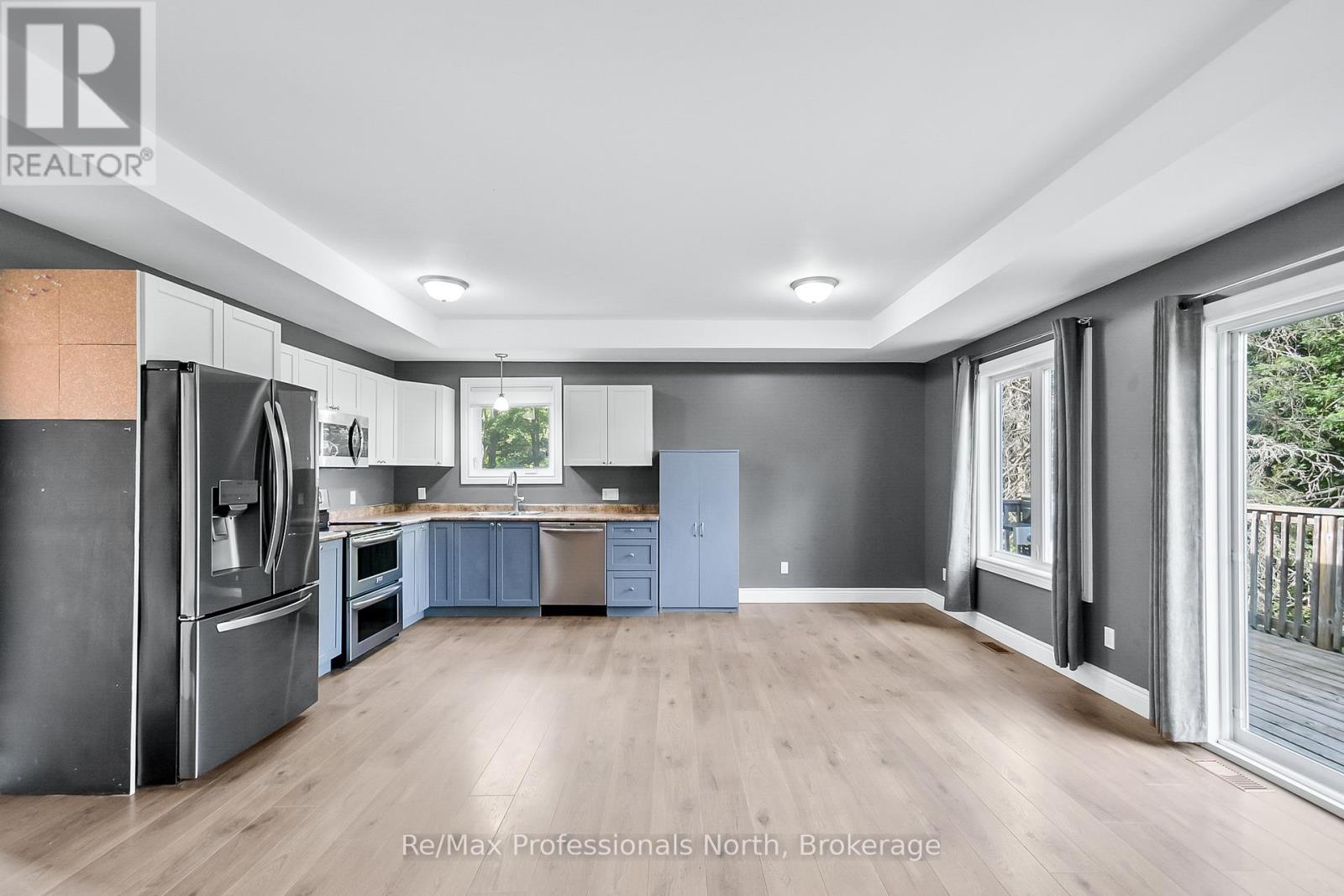 210 Mcpherson Street, Gravenhurst (Muskoka (S)), Ontario  P1P 1R2 - Photo 10 - X12278226