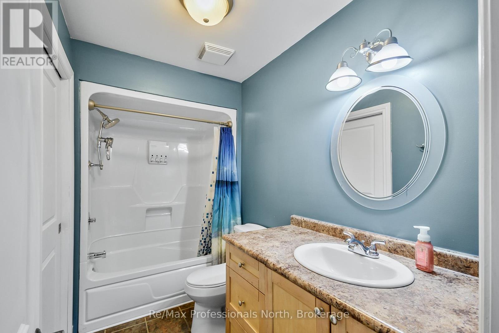 210 Mcpherson Street, Gravenhurst (Muskoka (S)), Ontario  P1P 1R2 - Photo 12 - X12278226