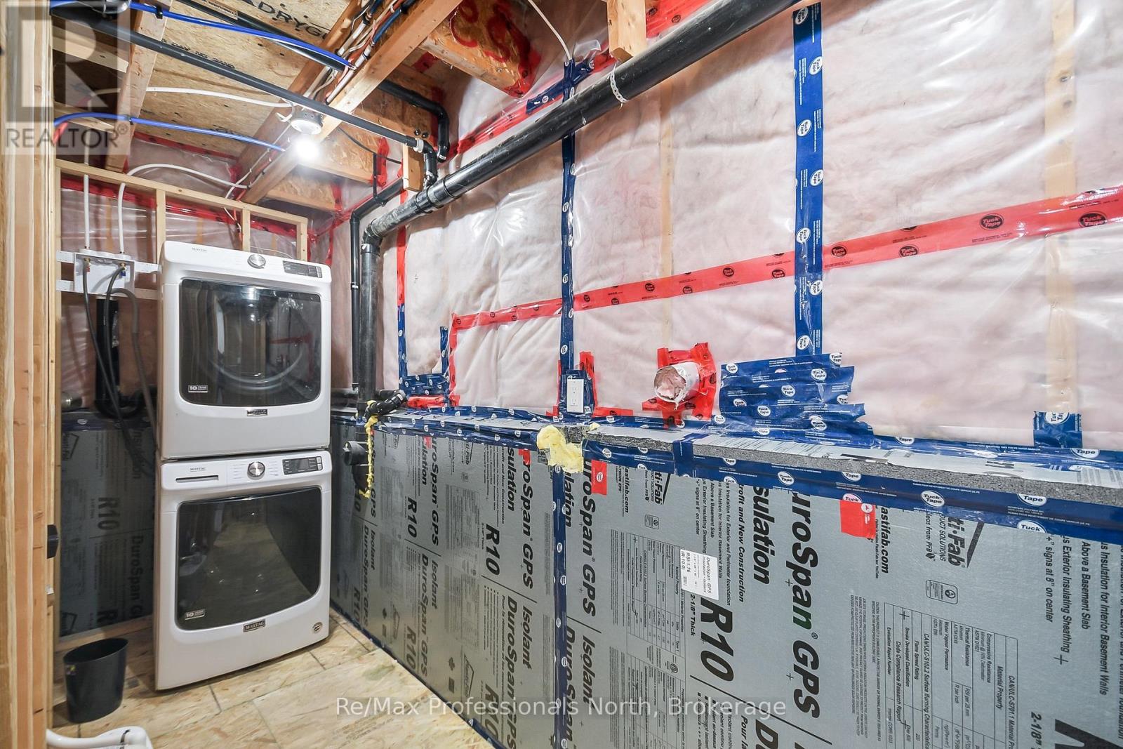 210 Mcpherson Street, Gravenhurst (Muskoka (S)), Ontario  P1P 1R2 - Photo 25 - X12278226