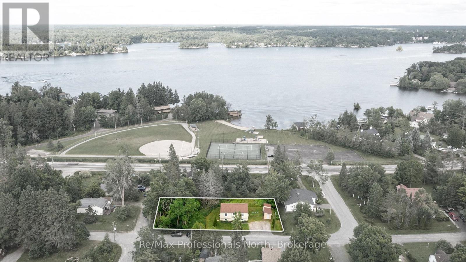 210 Mcpherson Street, Gravenhurst (Muskoka (S)), Ontario  P1P 1R2 - Photo 30 - X12278226