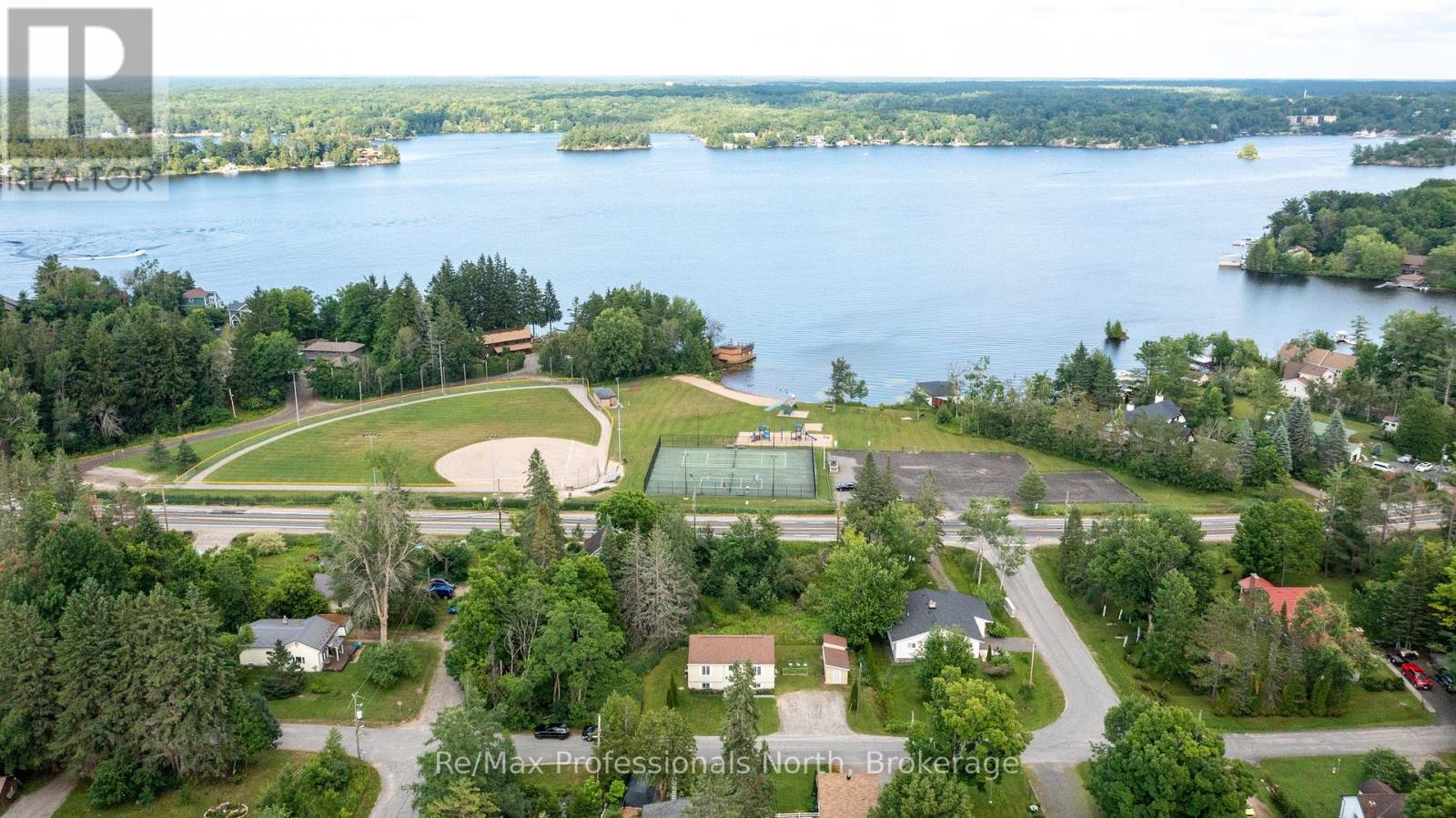 210 Mcpherson Street, Gravenhurst (Muskoka (S)), Ontario  P1P 1R2 - Photo 31 - X12278226