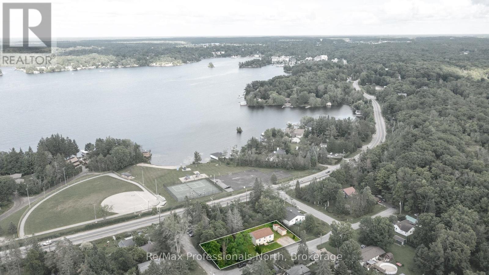 210 Mcpherson Street, Gravenhurst (Muskoka (S)), Ontario  P1P 1R2 - Photo 32 - X12278226