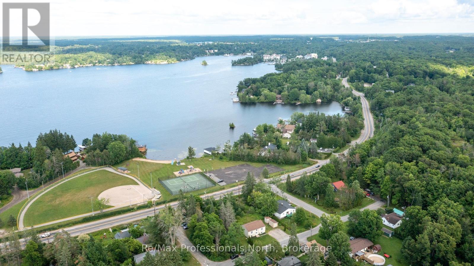 210 Mcpherson Street, Gravenhurst (Muskoka (S)), Ontario  P1P 1R2 - Photo 33 - X12278226