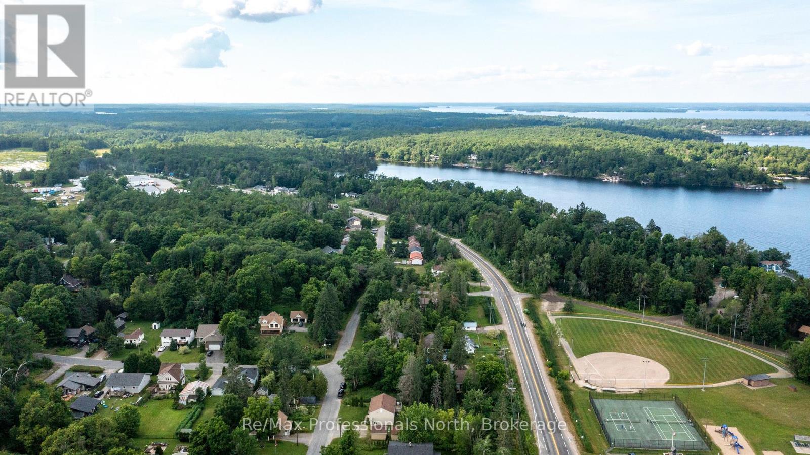 210 Mcpherson Street, Gravenhurst (Muskoka (S)), Ontario  P1P 1R2 - Photo 36 - X12278226