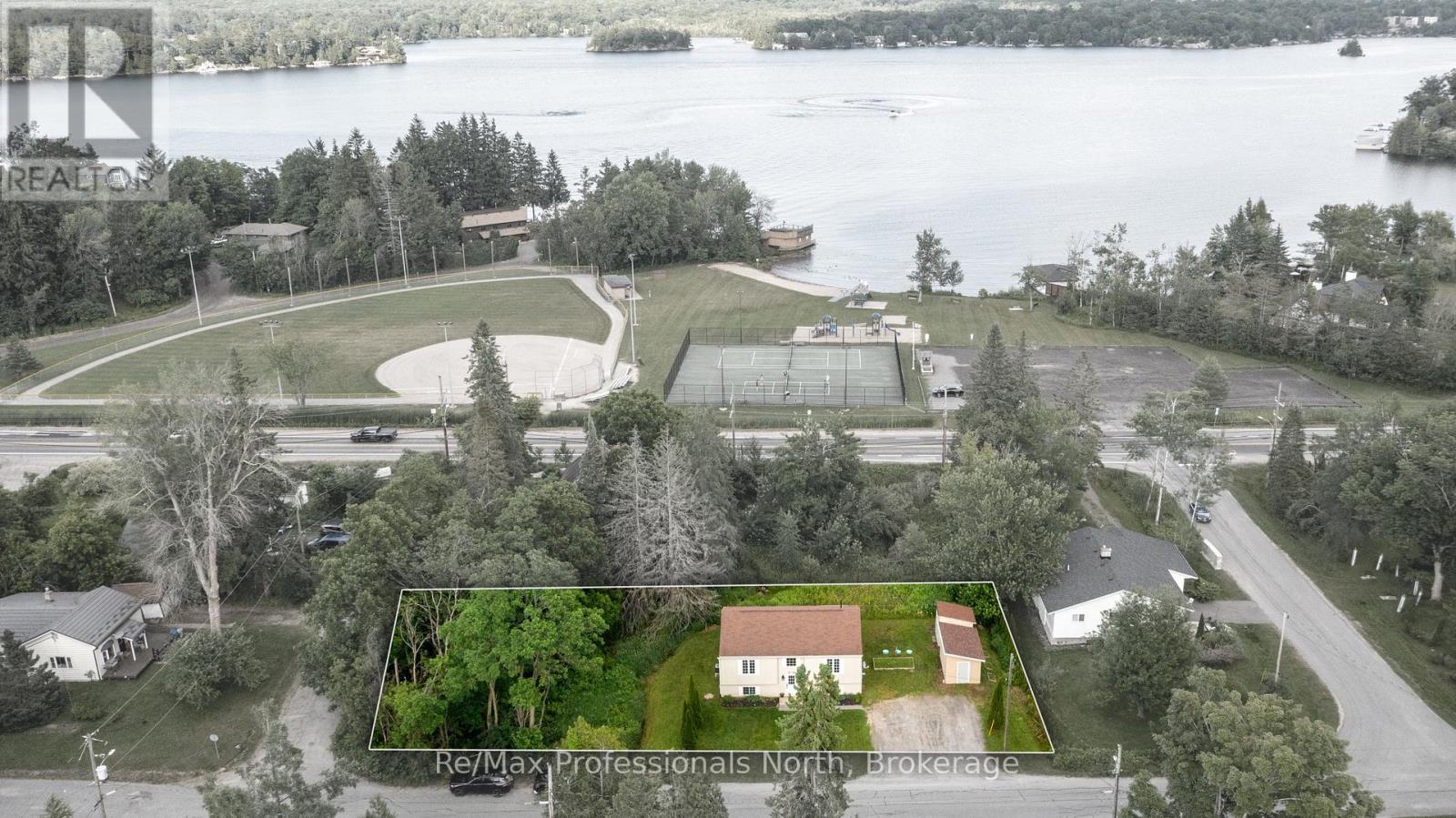 210 Mcpherson Street, Gravenhurst (Muskoka (S)), Ontario  P1P 1R2 - Photo 37 - X12278226