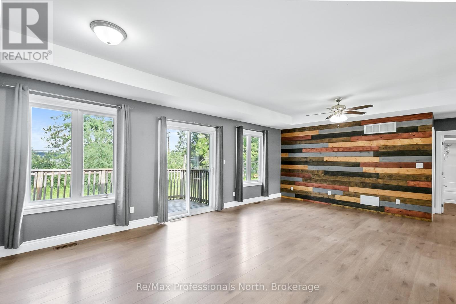 210 Mcpherson Street, Gravenhurst (Muskoka (S)), Ontario  P1P 1R2 - Photo 6 - X12278226