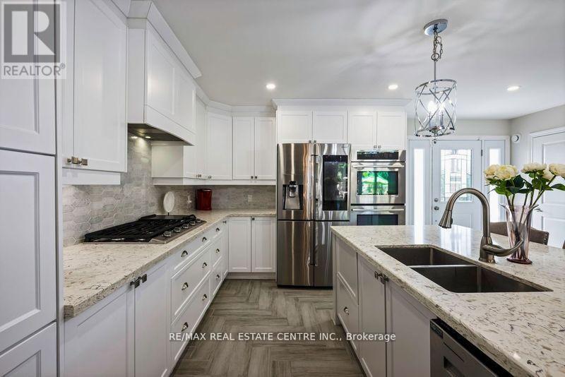 Property at 2 CEDAR GROVE ROAD image 3