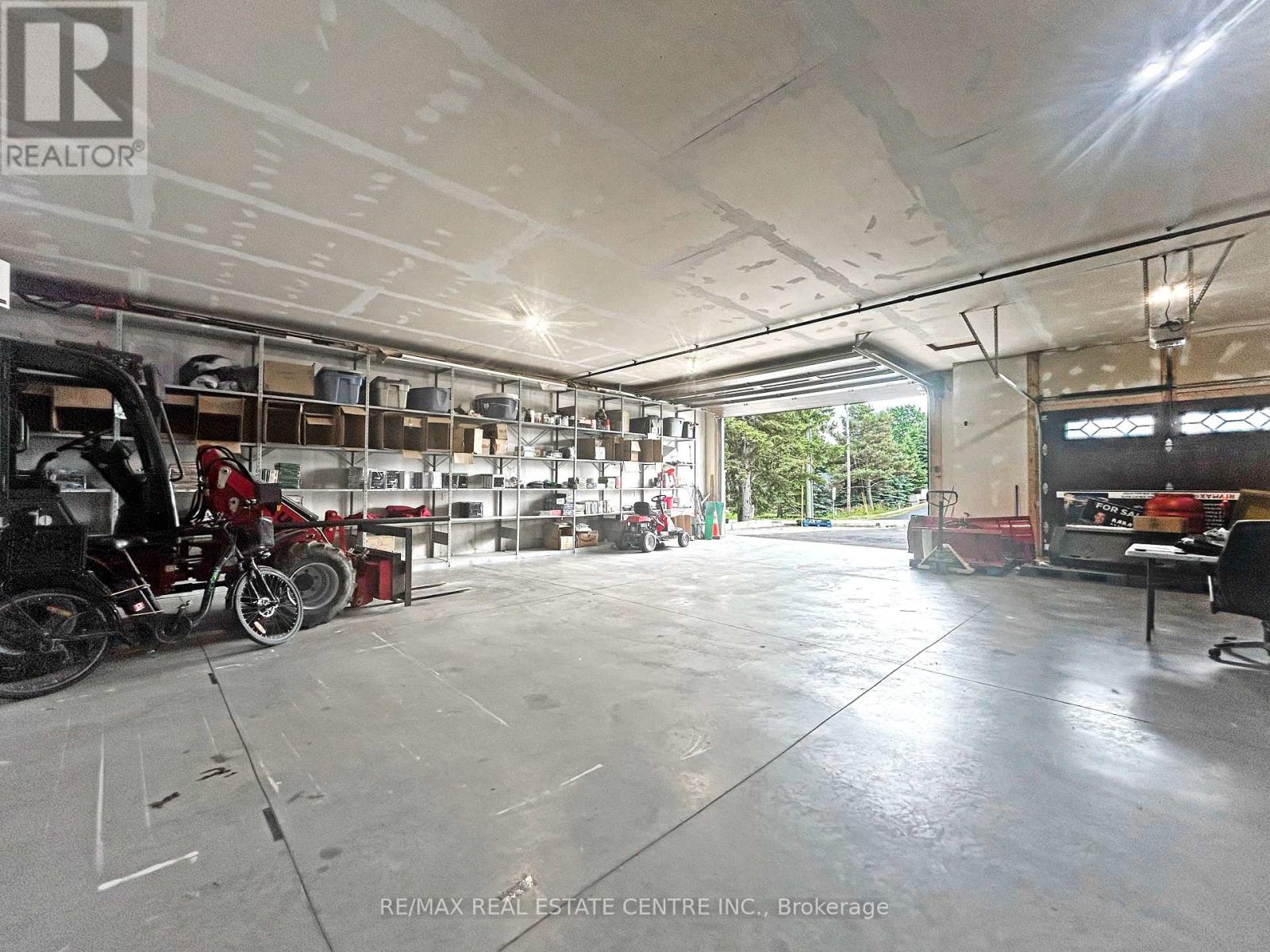 2 Cedar Grove Road, Mono, Ontario  L9W 6X6 - Photo 38 - X12278175