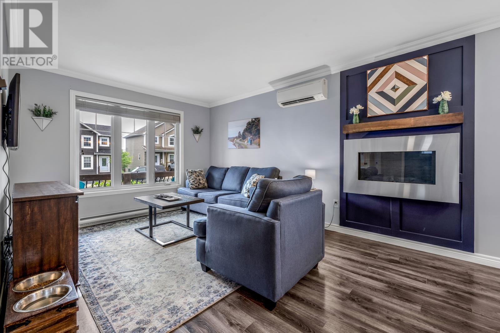 Property at 16 Brant Drive image 5