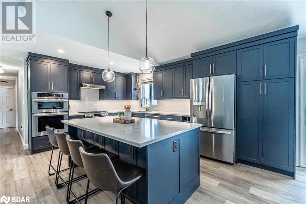 Property at 285 WARMINSTER Sideroad image 2