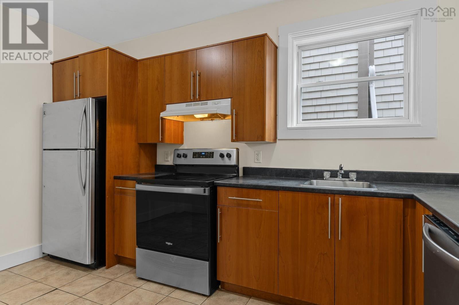 Property at 6040 Charles Street image 4
