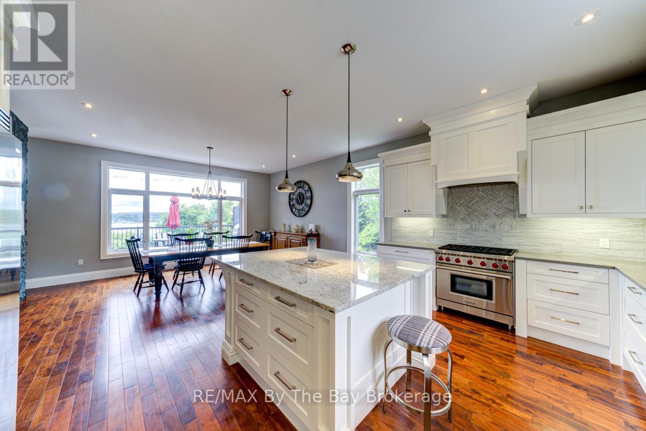 45 Military Road, Penetanguishene, Ontario  L9M 1S4 - Photo 14 - S12274074