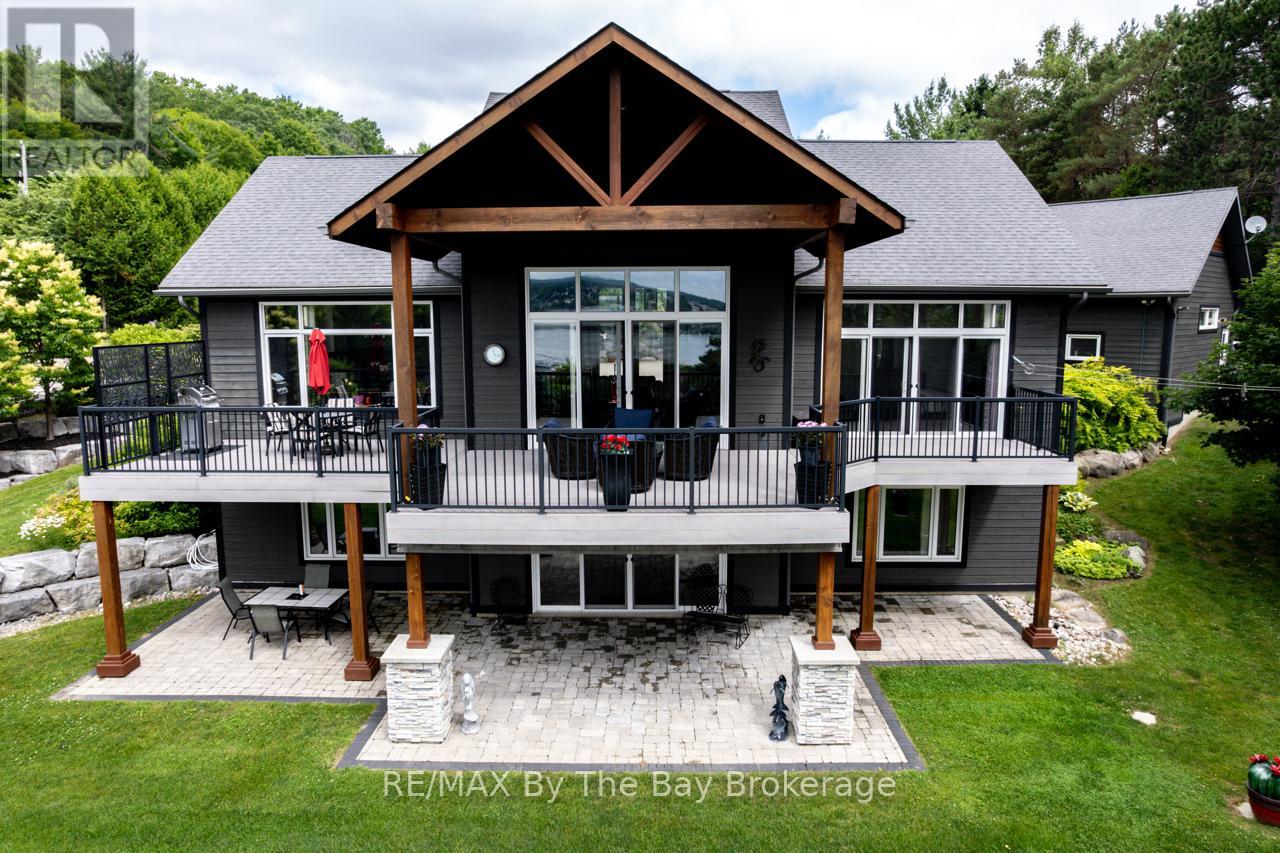 Property at 45 MILITARY ROAD image 2