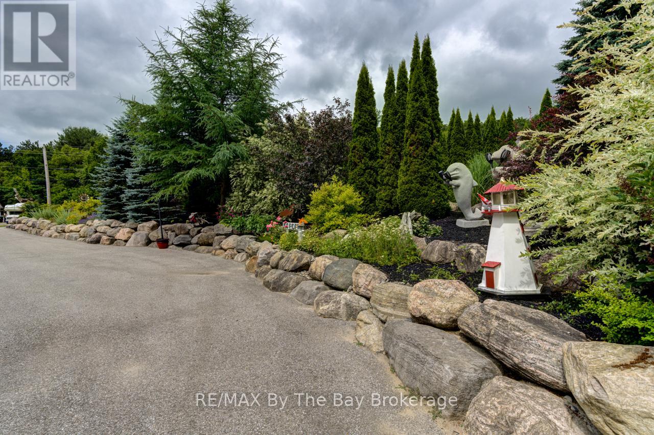 45 Military Road, Penetanguishene, Ontario  L9M 1S4 - Photo 35 - S12274074