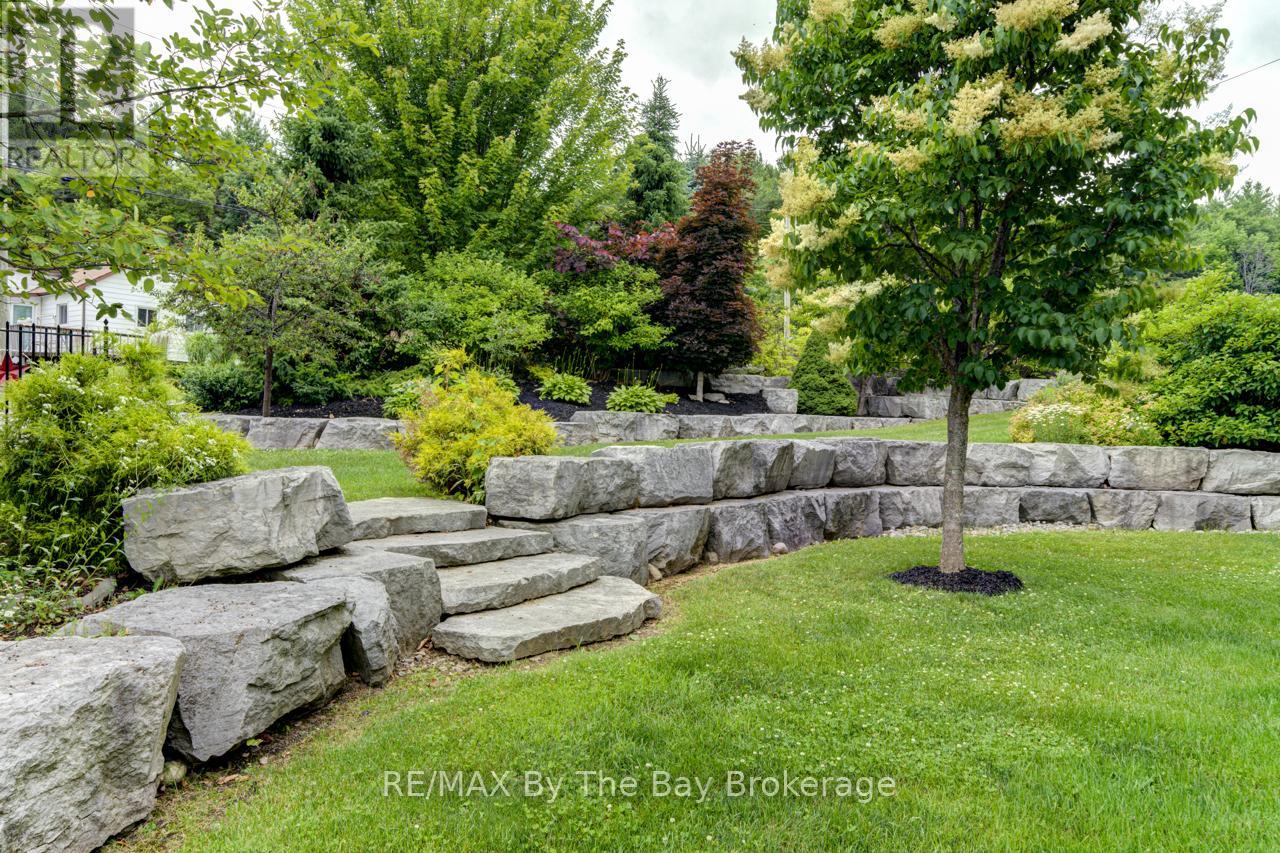 45 Military Road, Penetanguishene, Ontario  L9M 1S4 - Photo 42 - S12274074