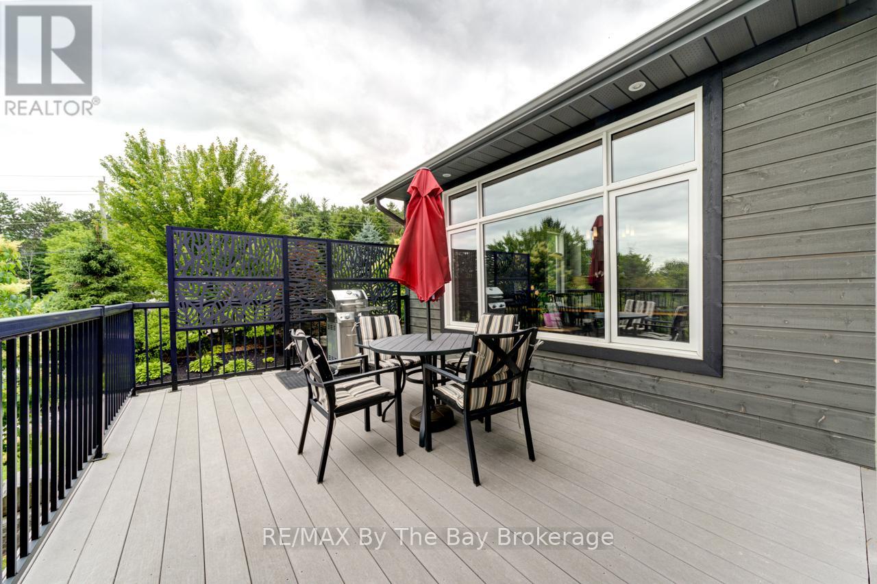 45 Military Road, Penetanguishene, Ontario  L9M 1S4 - Photo 44 - S12274074