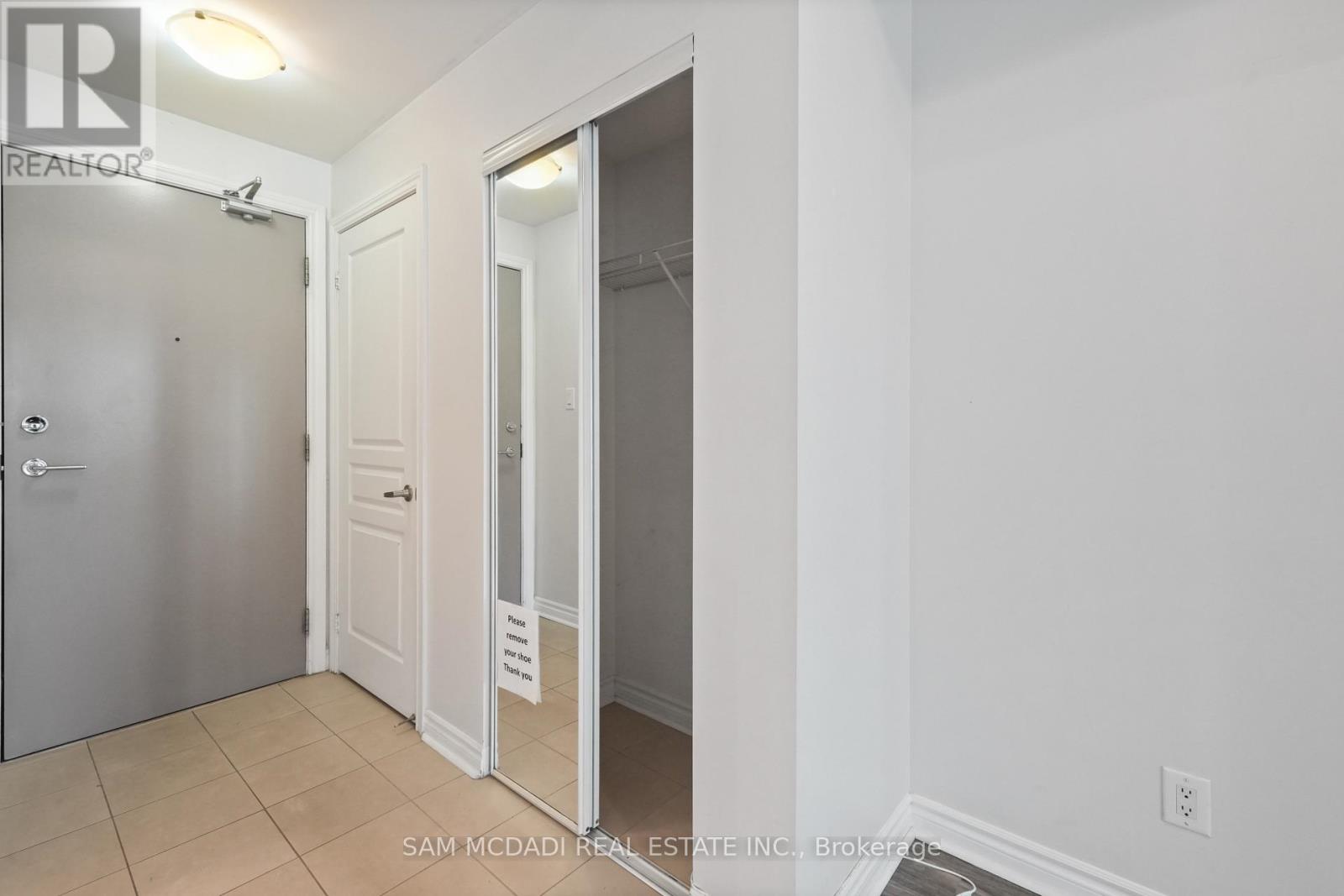 710 - 3525 Kariya Drive, Mississauga, Ontario  L5B 0C2 - Photo 9 - W12278213