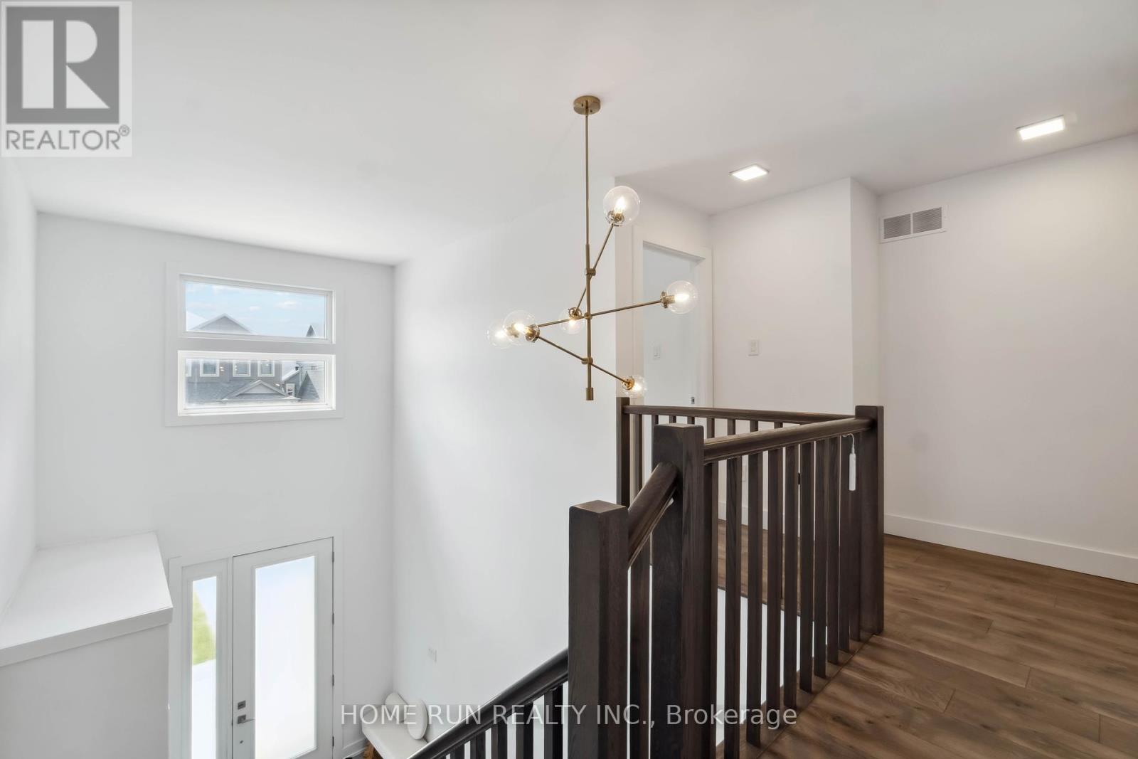 334 Haliburton Heights, Ottawa, Ontario  K2V 0G1 - Photo 15 - X12278280