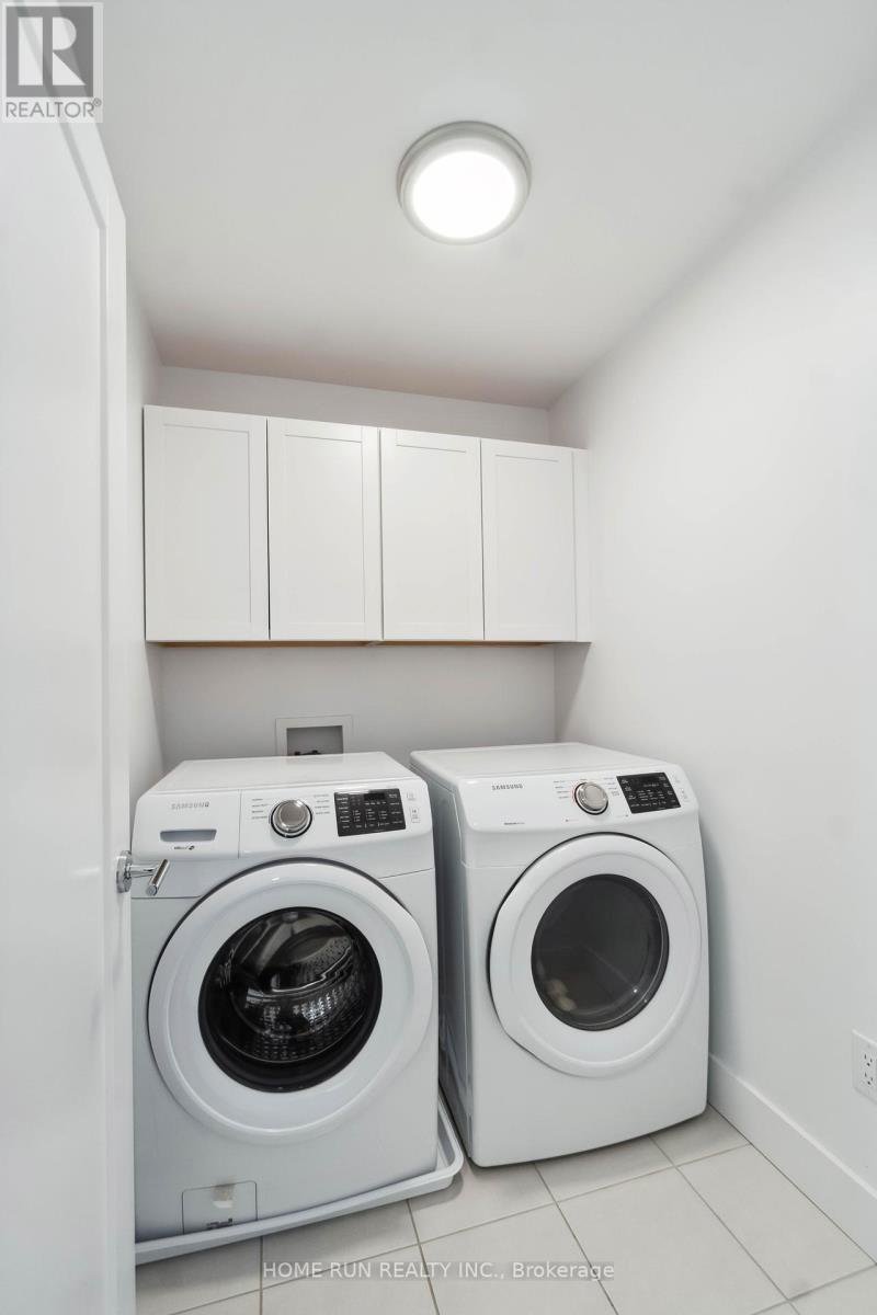 334 Haliburton Heights, Ottawa, Ontario  K2V 0G1 - Photo 32 - X12278280