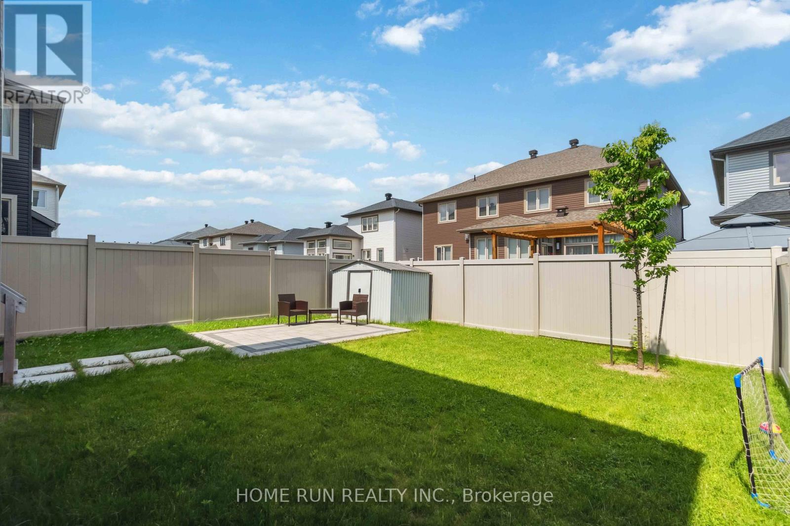 334 Haliburton Heights, Ottawa, Ontario  K2V 0G1 - Photo 36 - X12278280