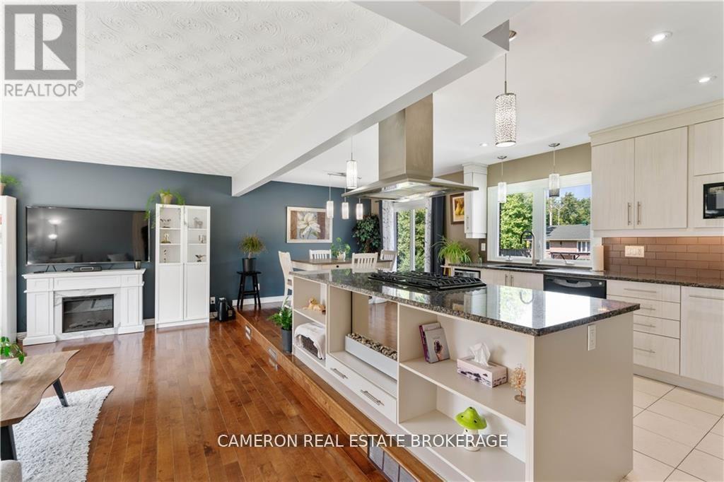 Property at 601 KIRKWOOD STREET image 4