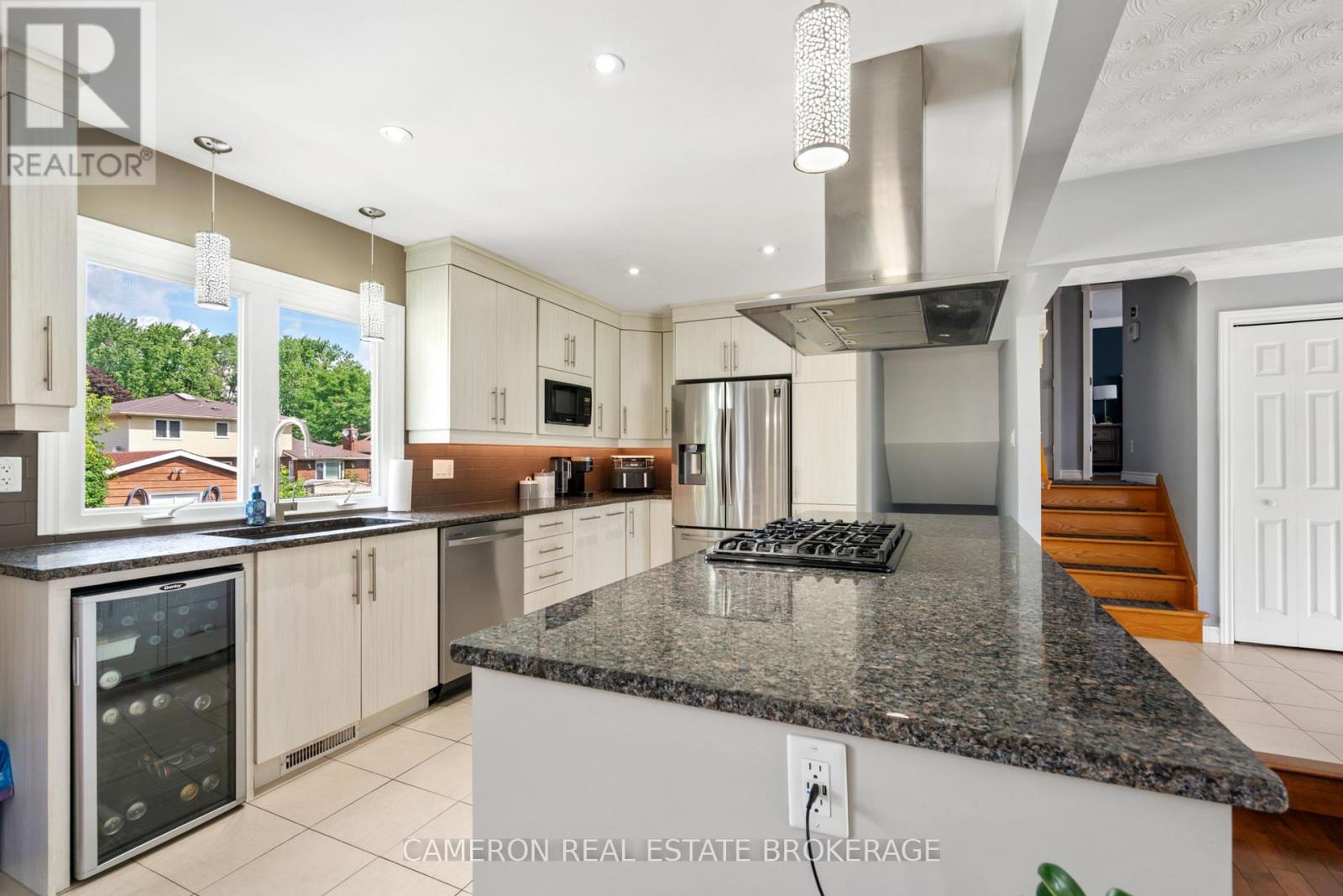 Property at 601 KIRKWOOD STREET image 5